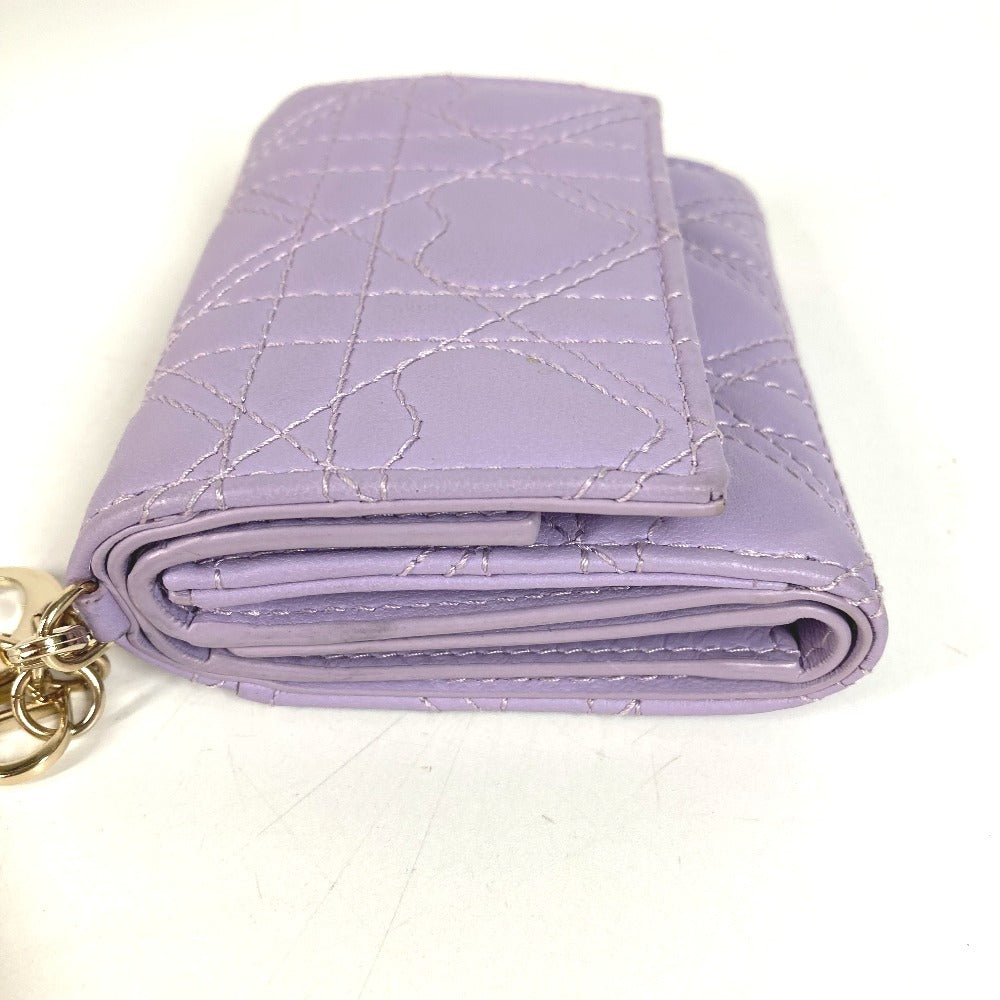 Dior Lady Dior กระเป๋าสตางค์ Lotus Wallet รุ่นลิมิเต็ดอิดิชั่นของญี่ปุ่น, กระเป๋าสตางค์แบบพับ 3 ทบ Heart Cannage หนังแกะสำหรับผู้หญิง สีม่วงไลแลค