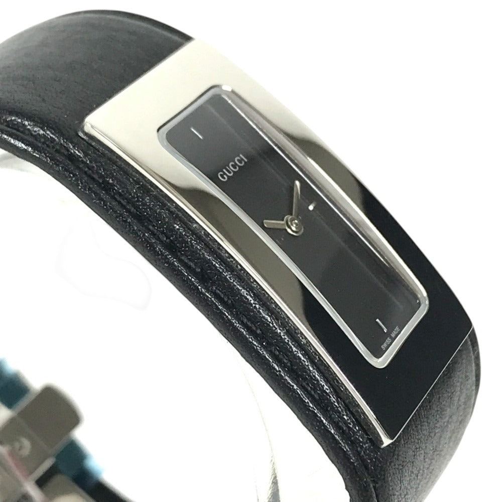 GUCCI 7800S Logo Bangle Watch Leather Quartz Women's Watch Wristwatch Leather / SS Silver/Black Used
