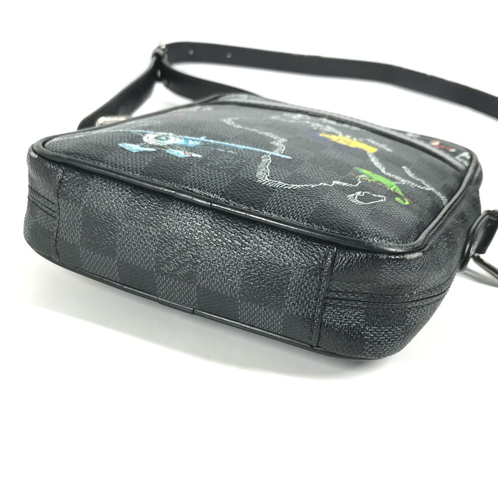 LOUIS VUITTON ダミエグラフィットマップ ダヌーブ PM NM カバン 斜め掛け ポシェット ショルダーバッグ ダミエグラフィットキャンバス メンズ ブラック