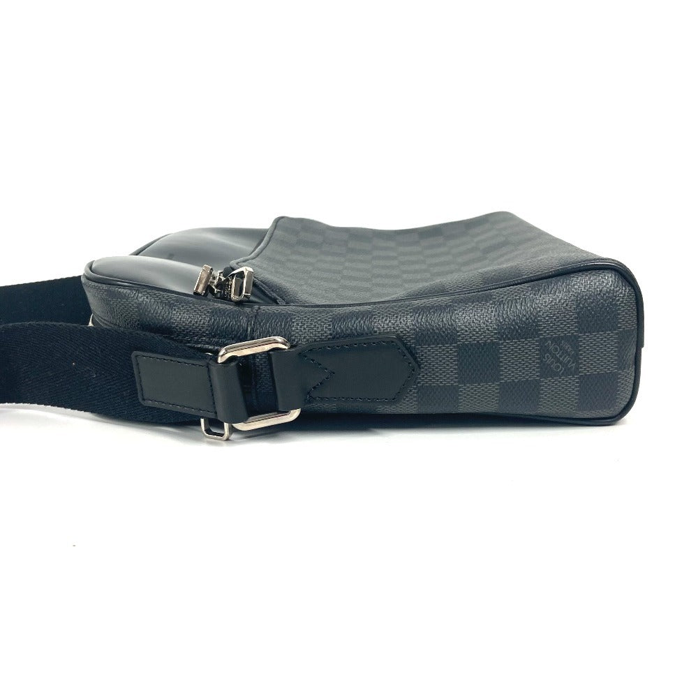 LOUIS VUITTON N41408 Damier Graphite Dayton PM Crossbody Messenger Bag/Shoulder Bag in Damier Graphite Canvas, Unisex, Black
