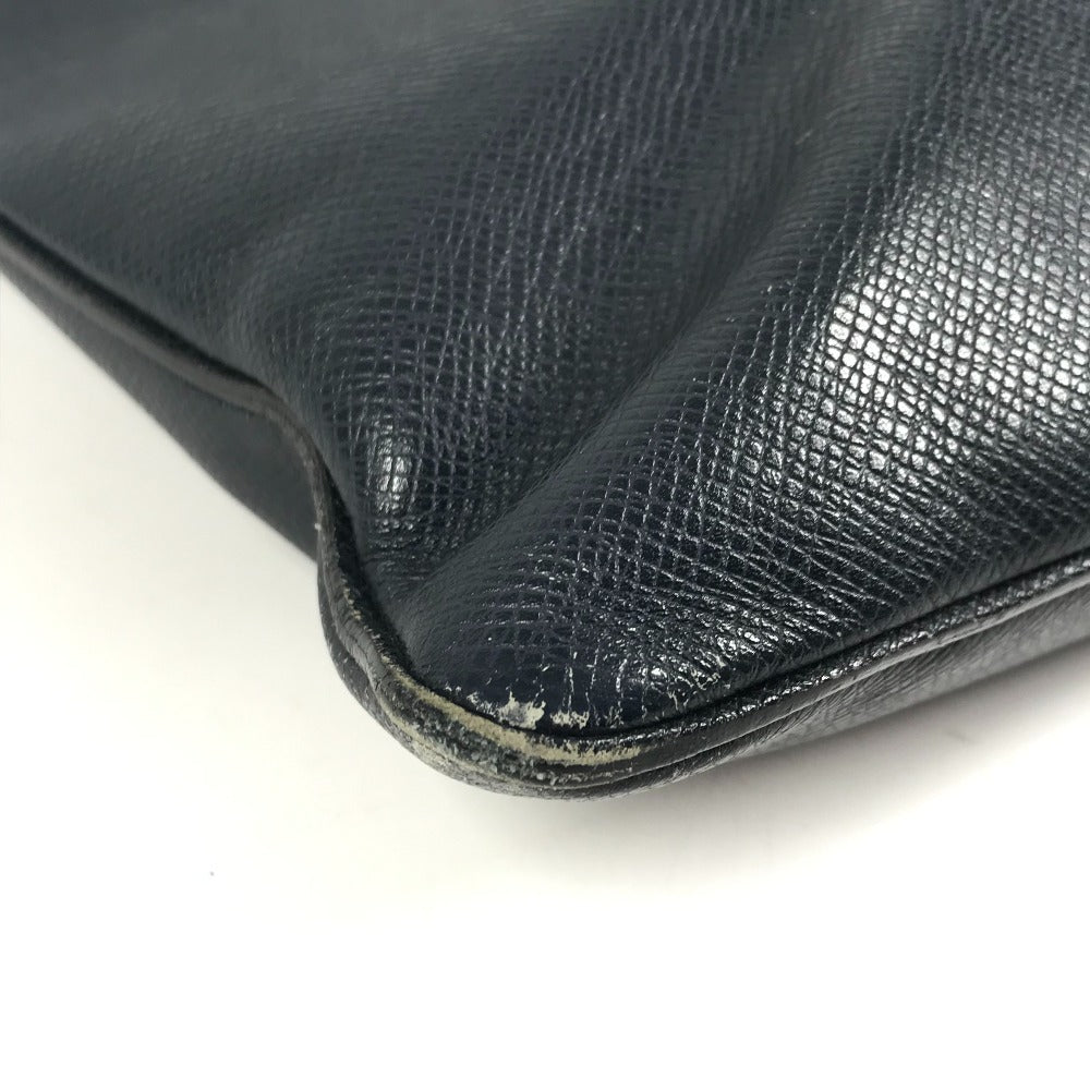 LOUIS VUITTON M32629 タイガ サシャ カバン 斜め掛け ポシェット ショルダーバッグ タイガレザー ユニセックス ボレアル ネイビー