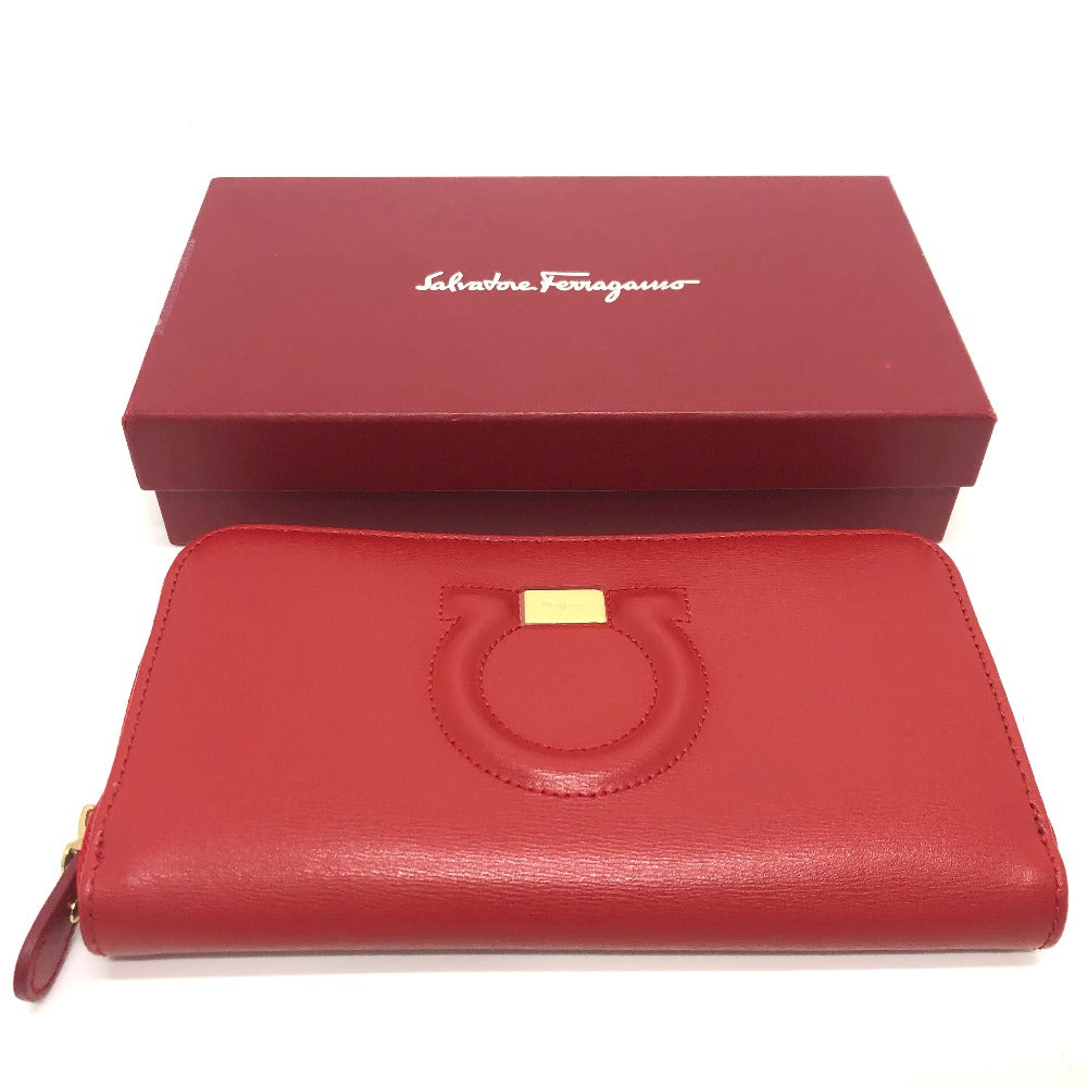 Salvatore Ferragamo Gancini round zip wallet, leather, women's, red