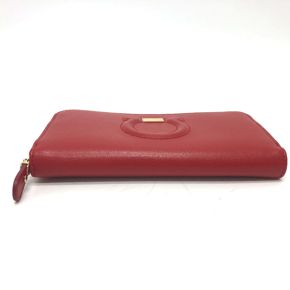 Salvatore Ferragamo Gancini round zip wallet, leather, women's, red