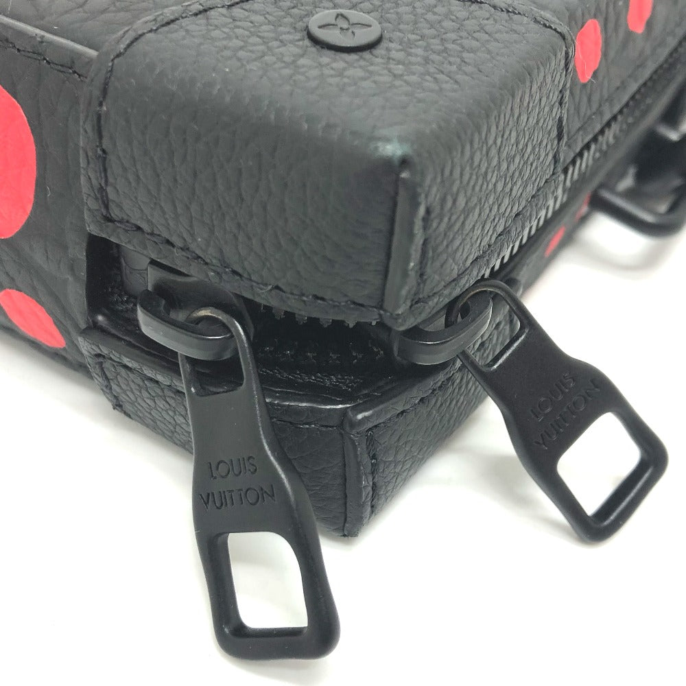 LOUIS VUITTON M81905 モノグラム ドット ソフトトランク ウォレット LV × YK ショルダーバッグ トリヨンレザー メンズ ブラック