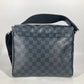 LOUIS VUITTON N41054 ダミエグラフィット ステッカーズ ディストリクトPM カバン 斜め掛け フラップ ショルダーバッグ ダミエグラフィットキャンバス ユニセックス ブラック