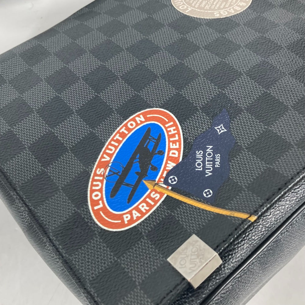 LOUIS VUITTON N41054 ダミエグラフィット ステッカーズ ディストリクトPM カバン 斜め掛け フラップ ショルダーバッグ ダミエグラフィットキャンバス ユニセックス ブラック