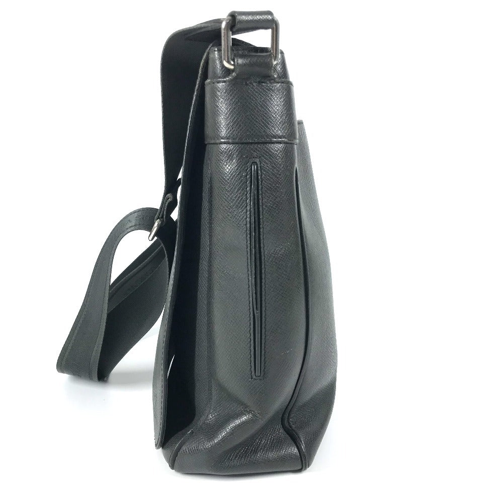 LOUIS VUITTON M32702 Taiga Milo Crossbody Flap Messenger Bag Shoulder Bag in Taiga Leather, Unisex, Ardoise Black