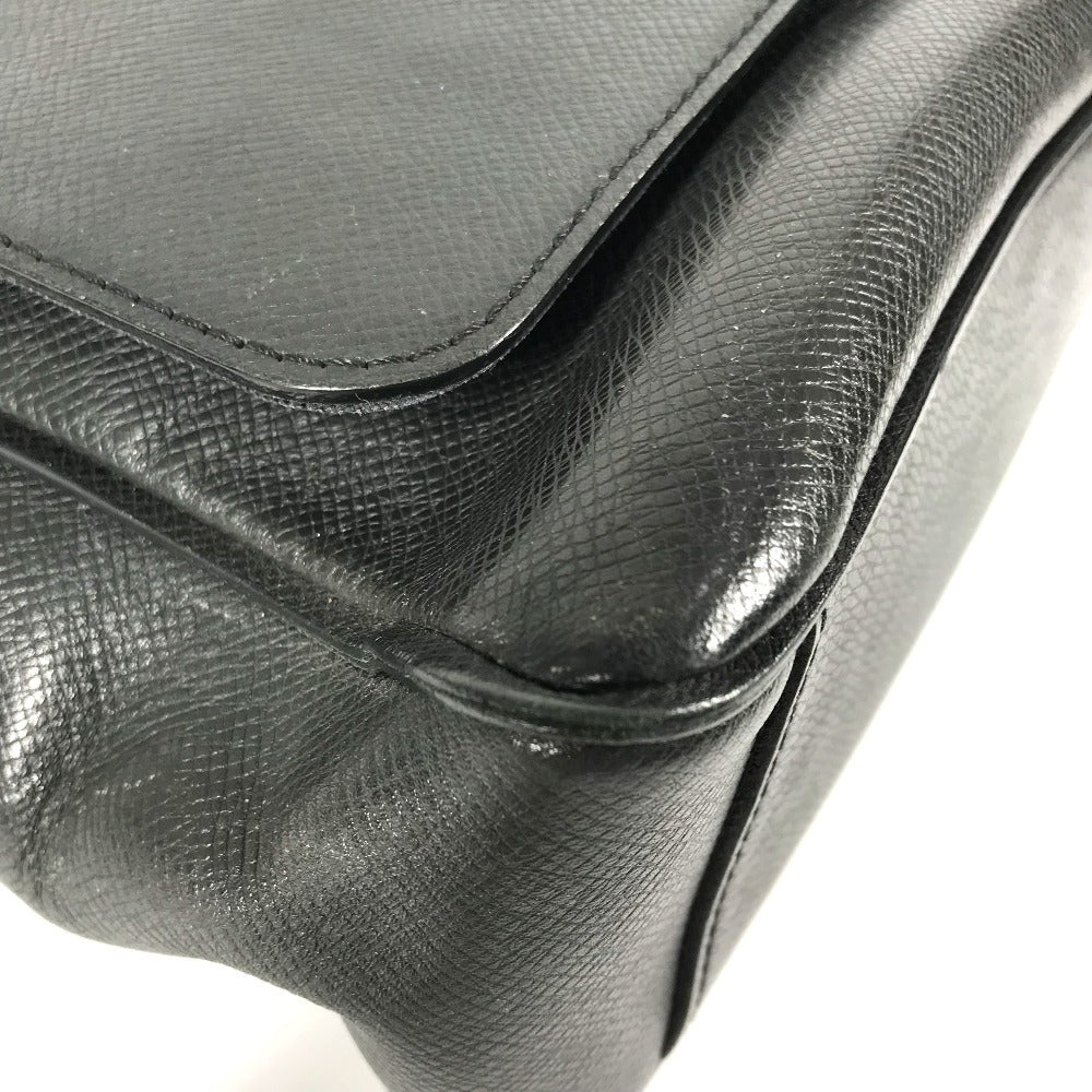 LOUIS VUITTON M32702 Taiga Milo Crossbody Flap Messenger Bag Shoulder Bag in Taiga Leather, Unisex, Ardoise Black