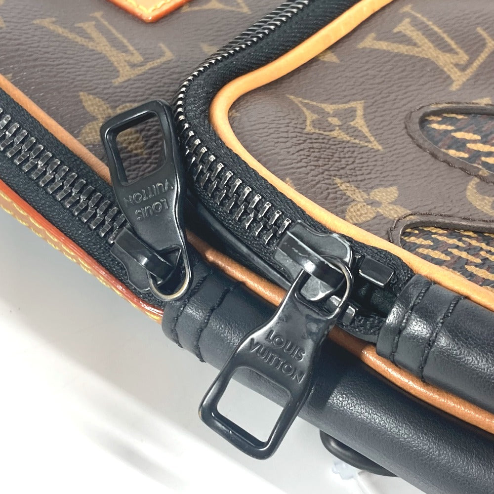LOUIS VUITTON N40379 ダミエ ジャイアント NIGOコラボ アマゾン・スリングバッグ クロス ボディバッグ カバン ショルダーバッグ ダミエジャイアントキャンバス ユニセックス ブラウン