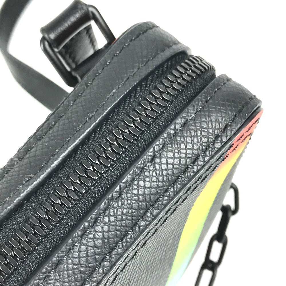 LOUIS VUITTON M30332 タイガ レインボー ダヌーブ・メッセンジャー カバン 斜め掛け ポシェット ショルダーバッグ タイガレザー ユニセックス ブラック