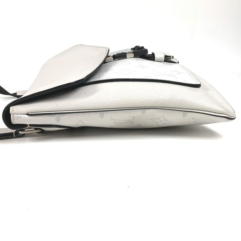 LOUIS VUITTON M30411 Taiga Rama Flap Messenger Bag, Crossbody Flap Shoulder Bag, Taiga Leather, Unisex, White