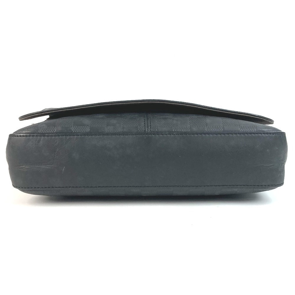 LOUIS VUITTON N41286 ダミエアンフィニ ディストリクト PM ディストリクトPM カバン メッセンジャーバッグ フラップ 斜め掛け ショルダーバッグ ダミエアンフィニレザー ユニセックス オニキス ブラック