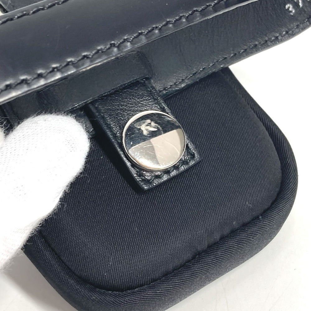 PRADA トライアングルロゴ 三角ロゴ プレート ベルト付き ミニ マルチポーチ ポーチ レザー/ナイロン ユニセックス ブラック