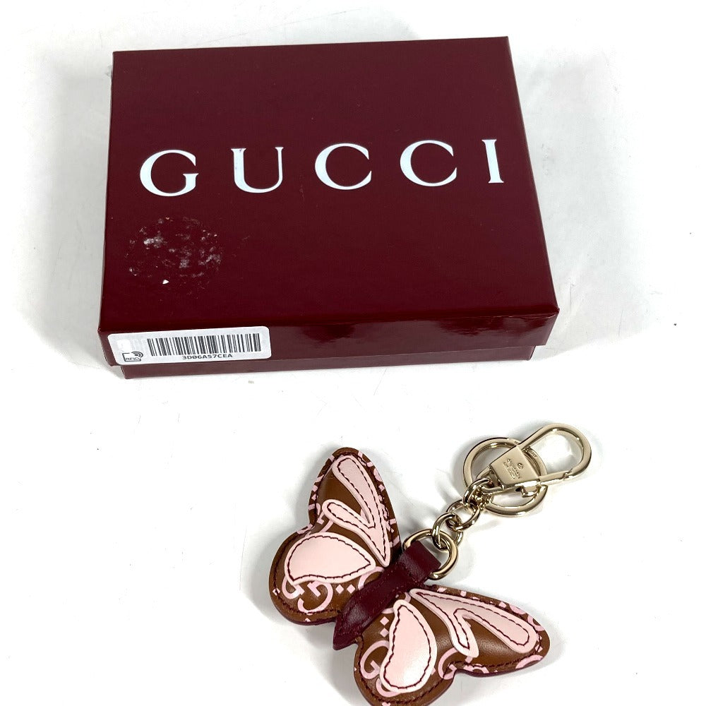 GUCCI ‎837346 GGエンブレム バタフライ 蝶 シェイプ バッグ チャーム バッグチャーム キーホルダー レザー ユニセックス ピンク