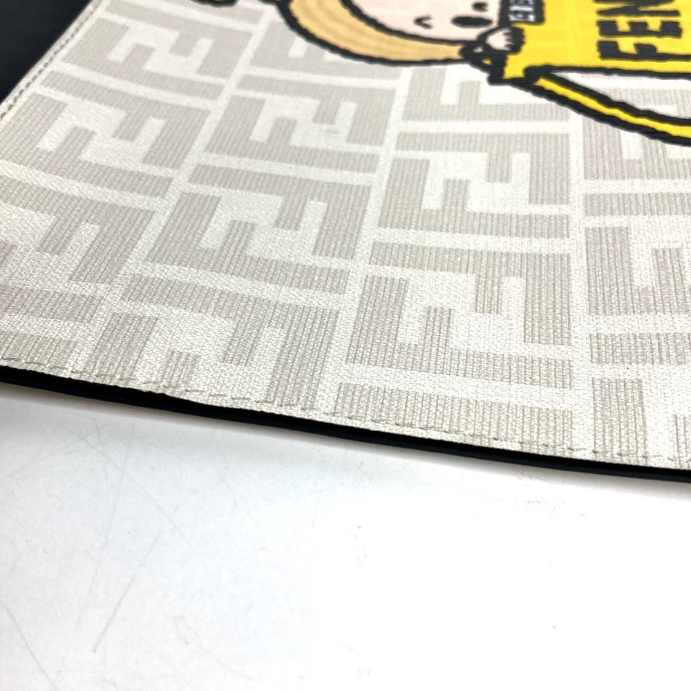 FENDI 7N0134 タロアウト Tarout コラボ ズッカ ロゴ クラッチバッグ ポーチ カバン セカンドバッグ クラッチバッグ レザー ユニセックス ホワイト