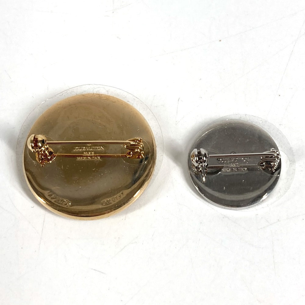 LOUIS VUITTON MP2076 supreme シュプリーム コラボ モノグラム ボックスロゴ 2点セット ペア アクセサリー ブローチ モノグラムキャンバス ユニセックス ブラウン×レッド