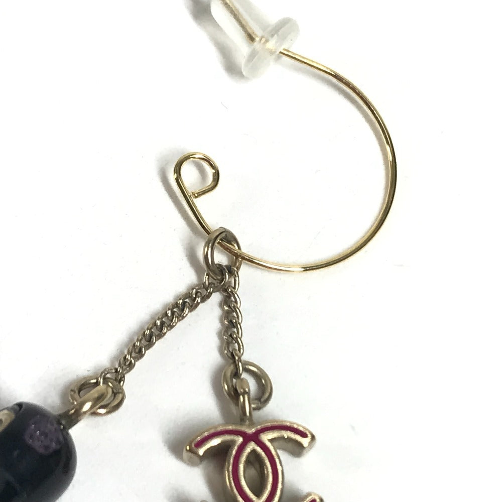 CHANEL 09A CC CC Mark Logo Matryoshka Accessory Jewelry Pierce Plastic Black Used