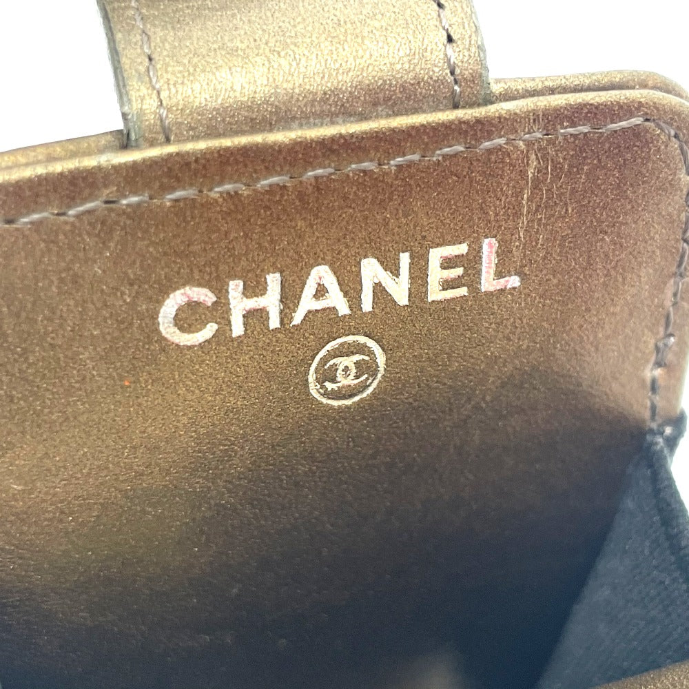 CHANEL A32475 06A マトラッセ パリニューヨーク マルチケース ミニ チェーン ショルダーバッグ レザー レディース ゴールド×シルバー金具