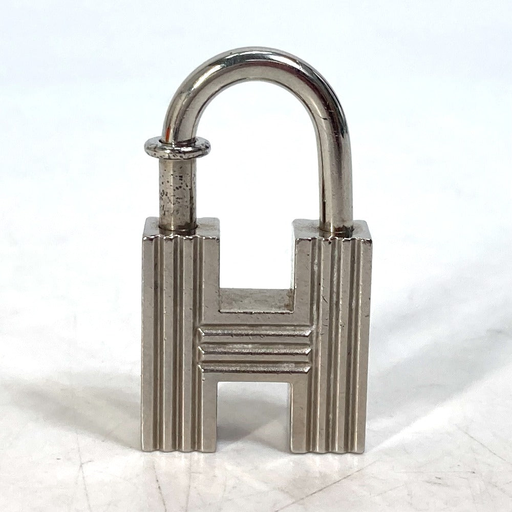 HERMES H motif, the first step of the new century, 2000 limited edition H Cadena Padlock pendant top, metal, women's, silver