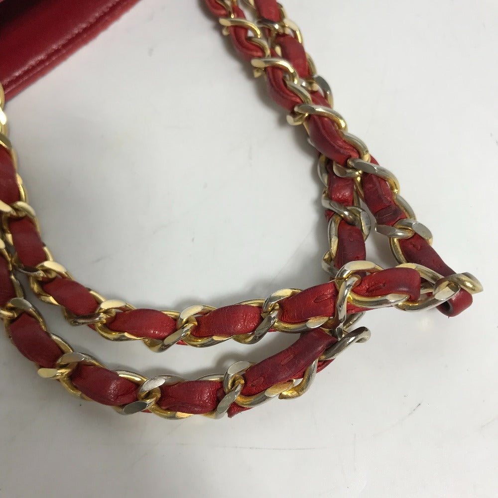 CHANEL Vintage Matelasse Quilted Chain Shoulder Bag in Lambskin, Red