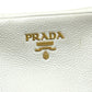 PRADA 斜め掛け ポシェット カバン ロゴ Wファスナーバッグ ショルダーバッグ レザー レディース ホワイト