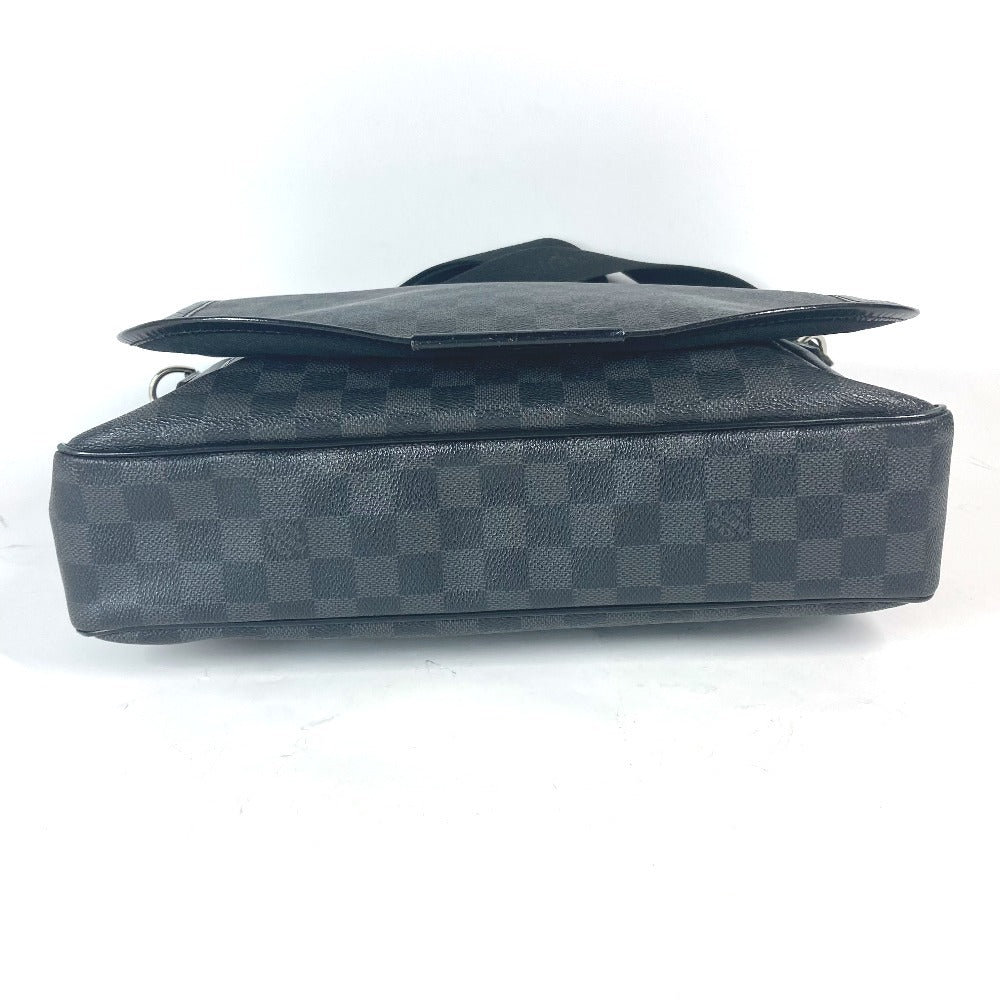 LOUIS VUITTON N41272 ダミエグラフィット ディストリクスMM カバン フラップ メッセンジャーバッグ 斜め掛け ショルダーバッグ ダミエグラフィットキャンバス メンズ ブラック