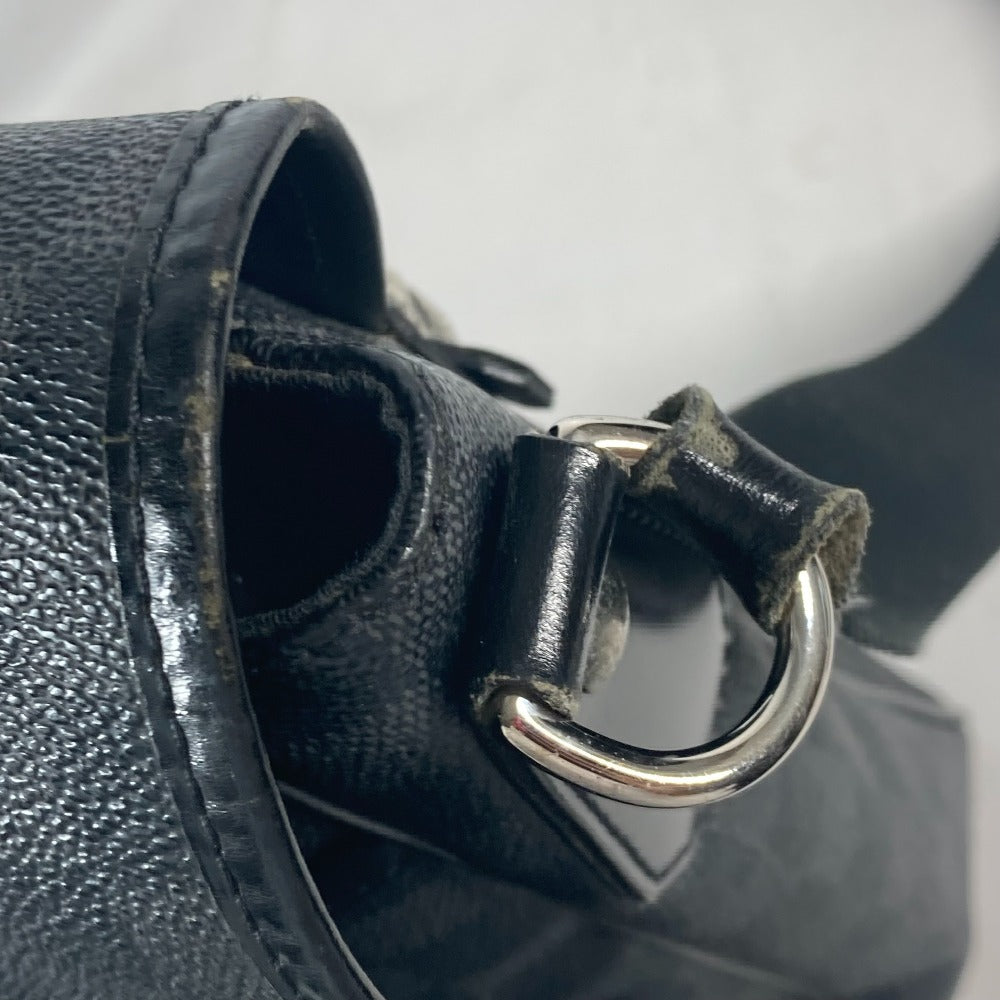 LOUIS VUITTON N41272 ダミエグラフィット ディストリクスMM カバン フラップ メッセンジャーバッグ 斜め掛け ショルダーバッグ ダミエグラフィットキャンバス メンズ ブラック