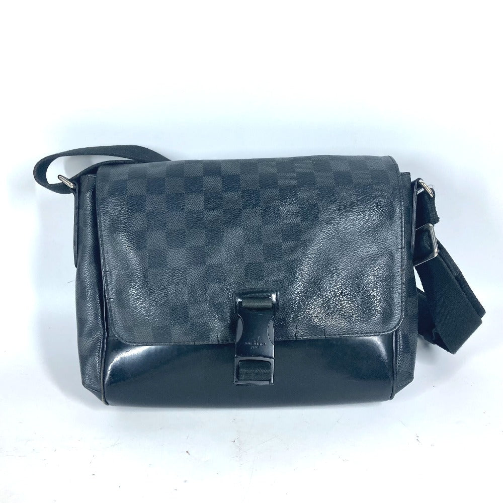 LOUIS VUITTON N41457 ダミエグラフィット メッセンジャーPM カバン バッグ メッセンジャーバッグ 斜め掛け フラップ ショルダーバッグ ダミエグラフィットキャンバス メンズ ブラック