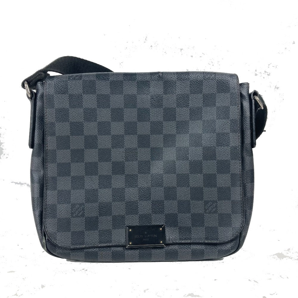 LOUIS VUITTON N41260 ダミエグラフィット ディストリクトPM 斜め掛け 肩掛け フラップ ショルダーバッグ ダミエグラフィットキャンバス メンズ ブラック
