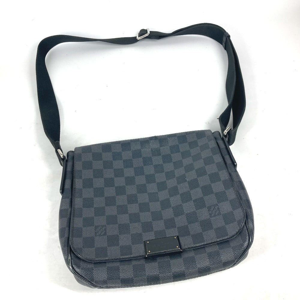 LOUIS VUITTON N41260 ダミエグラフィット ディストリクトPM 斜め掛け 肩掛け フラップ ショルダーバッグ ダミエグラフィットキャンバス メンズ ブラック