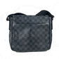 LOUIS VUITTON N41260 ダミエグラフィット ディストリクトPM 斜め掛け 肩掛け フラップ ショルダーバッグ ダミエグラフィットキャンバス メンズ ブラック