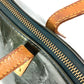 LOUIS VUITTON M93673 モノグラムヴェルニ ベルヴューGM カバン 肩掛け トートバッグ ショルダーバッグ モノグラムヴェルニキャンバス レディース ブルーニュイ グリーン