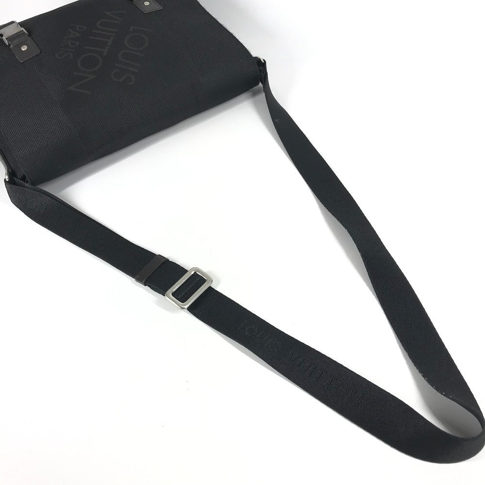 LOUIS VUITTON M93079 ダミエジェアン ルー フラップ カバン メッセンジャーバッグ 斜め掛け ショルダーバッグ ダミエジェアンキャンバス メンズ ブラック