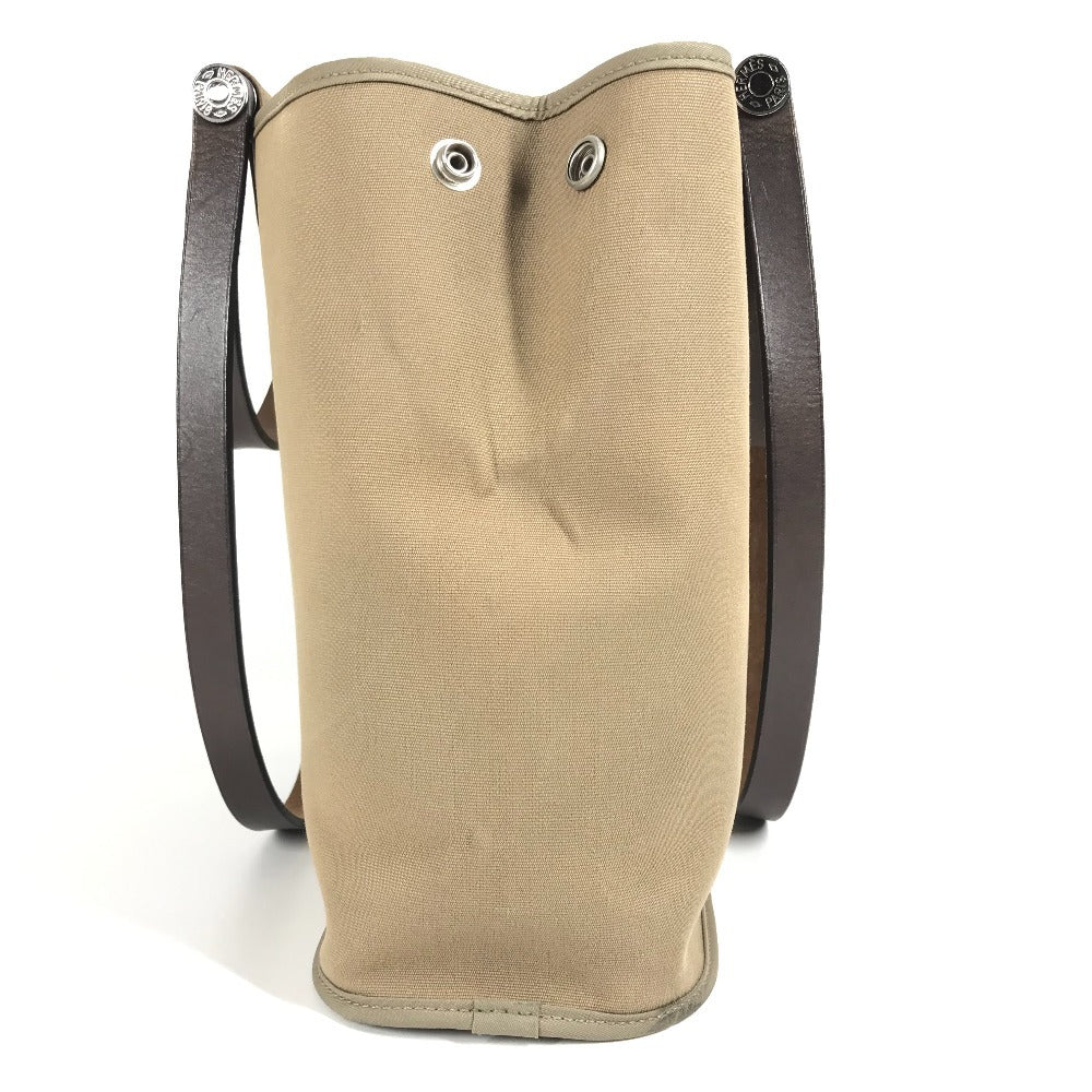 HERMES Cabag PM, a handbag/shoulder bag in brown leather/canvas.