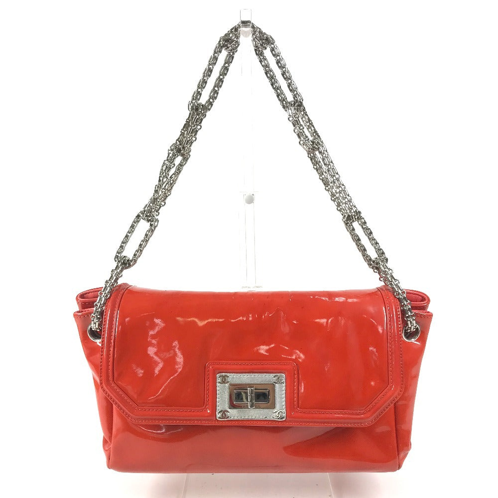 CHANEL CC Coco Mark Logo 2.55 Hardware Logo Shoulder Bag Double Chain Flap Shoulder Bag Patent Leather Women's Red and Orange