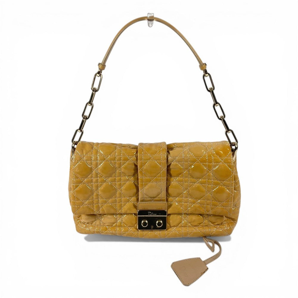 Dior Cannage Logo Chain Bag Shoulder Bag Handbag Flap Shoulder Bag Enamel Women's Beige