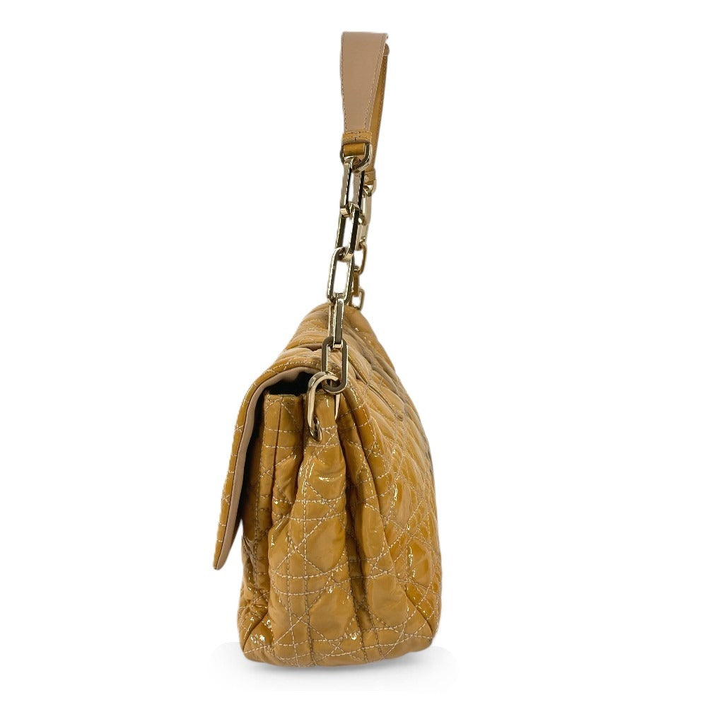Dior Cannage Logo Chain Bag Shoulder Bag Handbag Flap Shoulder Bag Enamel Women's Beige