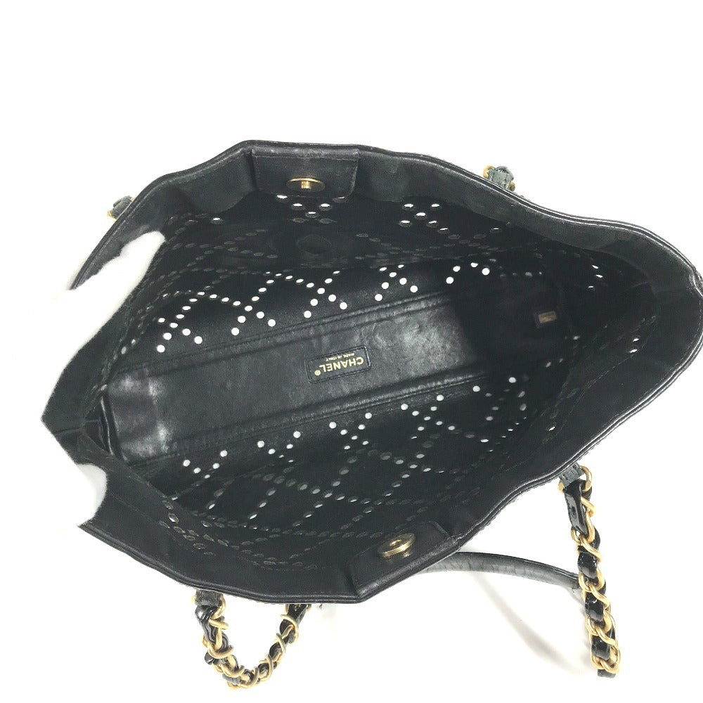 CHANEL チェーンバッグ CC ロゴ キルティング ココマーク パンチング トートバッグ カバン 肩掛け Wチェーン ショルダーバッグ エナメル ユニセックス ブラック