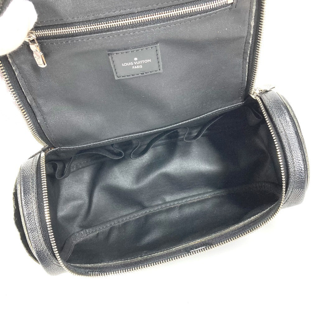 LOUIS VUITTON N47625 ダミエグラフィット トワレポーチ メイクポーチ 化粧ポーチ セカンドバッグ クラッチバッグ ポーチ ダミエグラフィットキャンバス ユニセックス ブラック