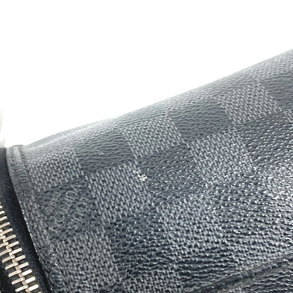 LOUIS VUITTON N47625 ダミエグラフィット トワレポーチ メイクポーチ 化粧ポーチ セカンドバッグ クラッチバッグ ポーチ ダミエグラフィットキャンバス ユニセックス ブラック