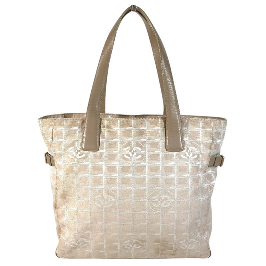 CHANEL A15825 ニュートラベルラインGM ニュートラベルライン GM トートバッグ 肩掛け カバン ショルダーバッグ ナイロン/レザー ユニセックス ベージュ