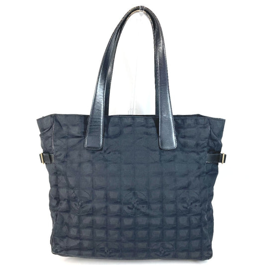 CHANEL A15825 ニュートラベルラインGM ニュートラベルライン GM トートバッグ 肩掛け カバン ショルダーバッグ ナイロン/レザー ユニセックス ブラック