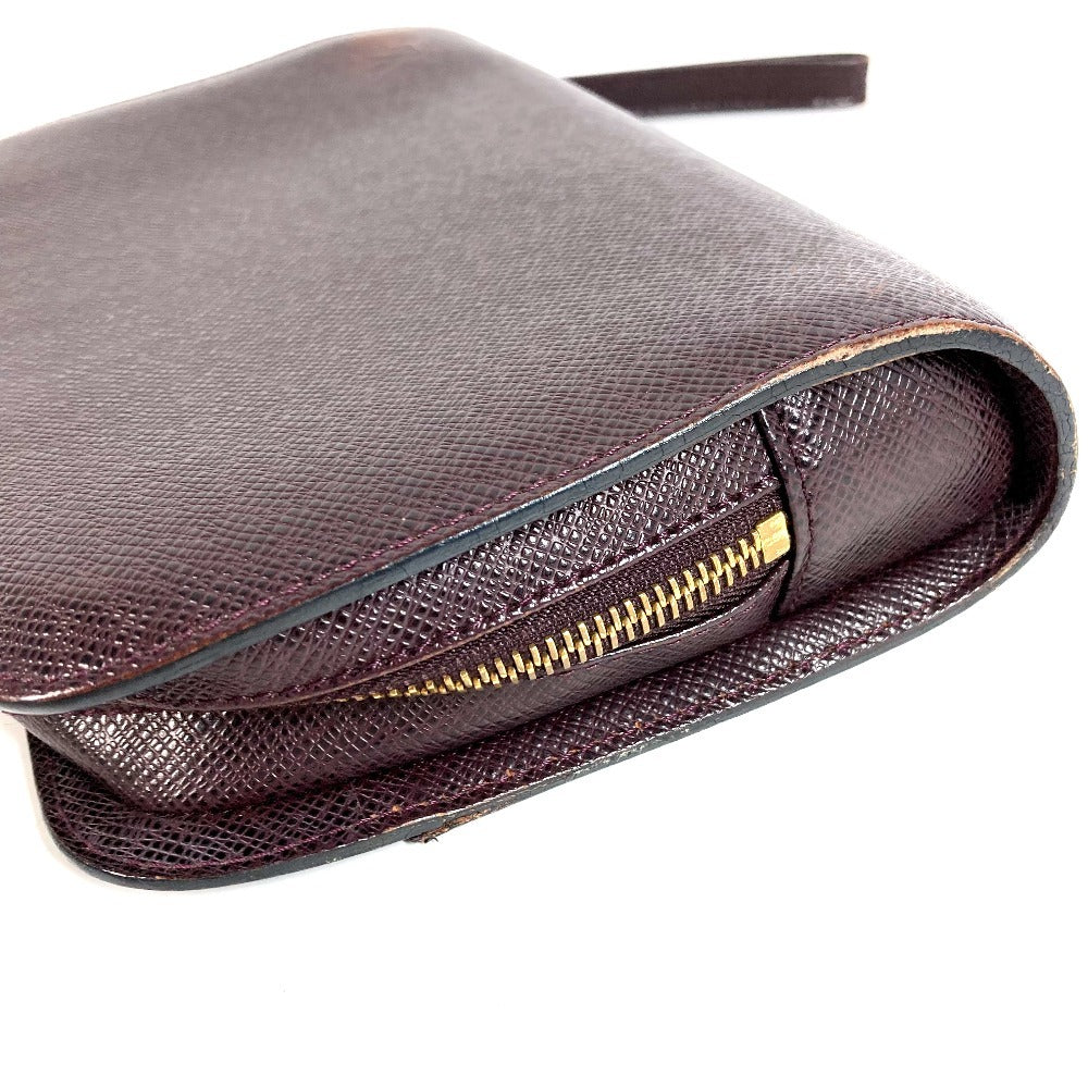 LOUIS VUITTON M30186 กระเป๋าคลัทช์คาดไหล่รุ่นไทก้า ไบคาล กระเป๋าถือรุ่นไทก้า หนังไทก้า สำหรับทุกเพศ สีอะกาจู ม่วง