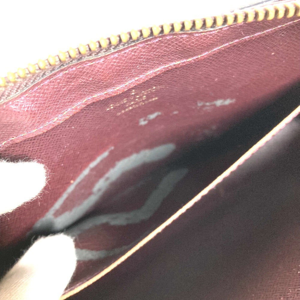 LOUIS VUITTON M30186 กระเป๋าคลัทช์คาดไหล่รุ่นไทก้า ไบคาล กระเป๋าถือรุ่นไทก้า หนังไทก้า สำหรับทุกเพศ สีอะกาจู ม่วง
