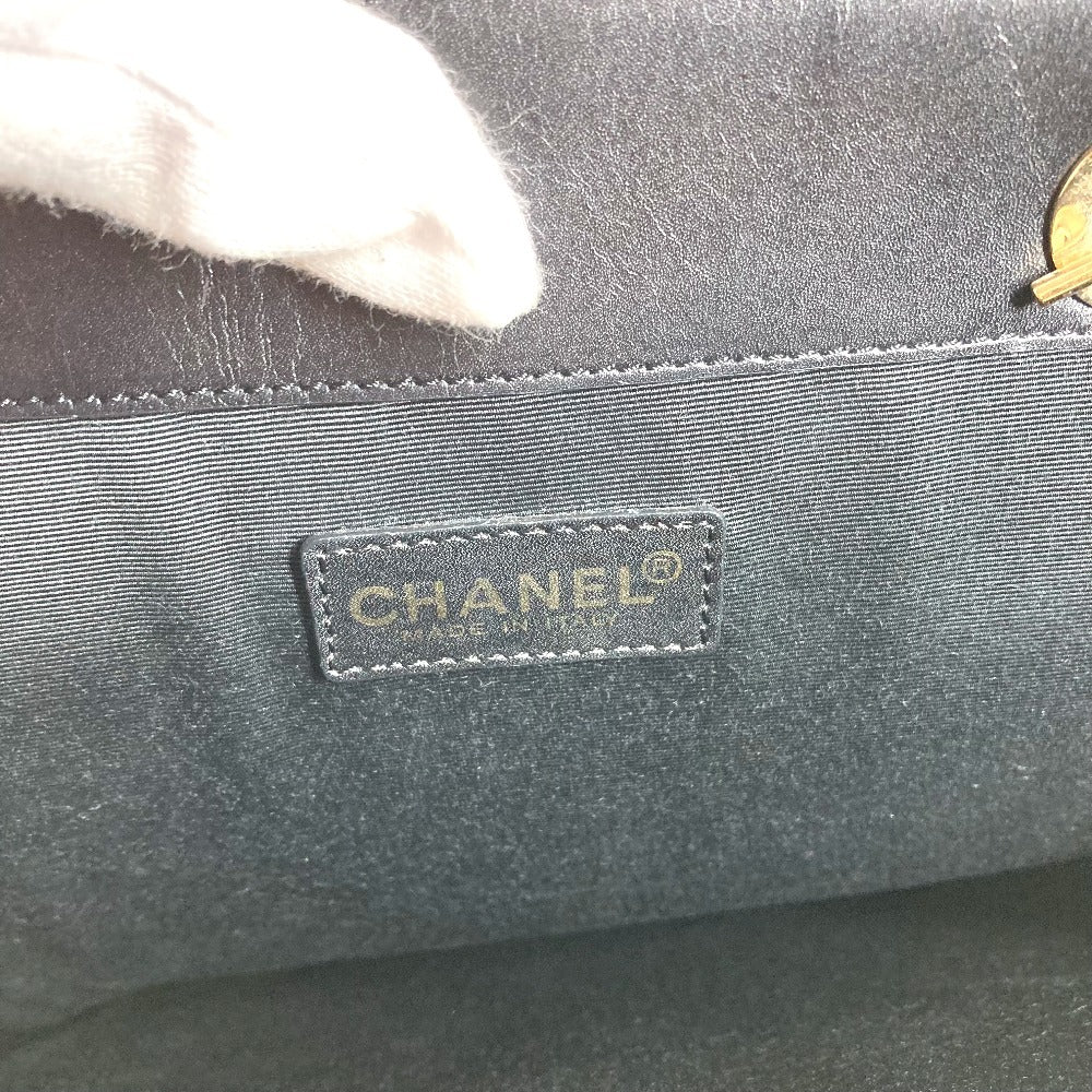 CHANEL วินเทจ CC โคโค่มาร์ค โลโก้ กระเป๋าถือทรงแฟลต กระเป๋าสะพายโซ่ กระเป๋าสะพายไหล่ กระเป๋าโท้ท โซ่คู่ กระเป๋าสะพายหนัง/แคนวาส ยูนิเซ็กส์ สีดำ