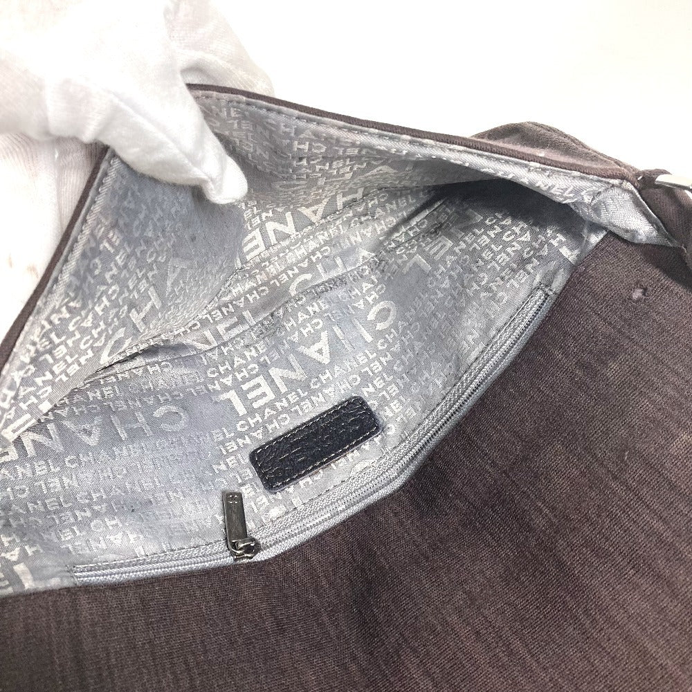 CHANEL CC Logo CC Mark Ice Cube Shoulder bag with flap Handbag Shoulder Bag knit Brown/Silver Used