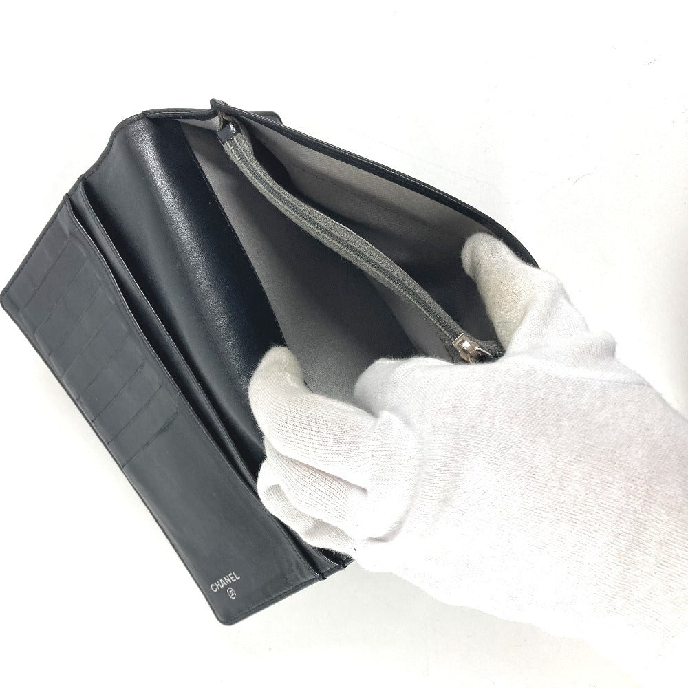 CHANEL Camellia Logo Long Wallet Bi-fold Patent Leather Unisex Black