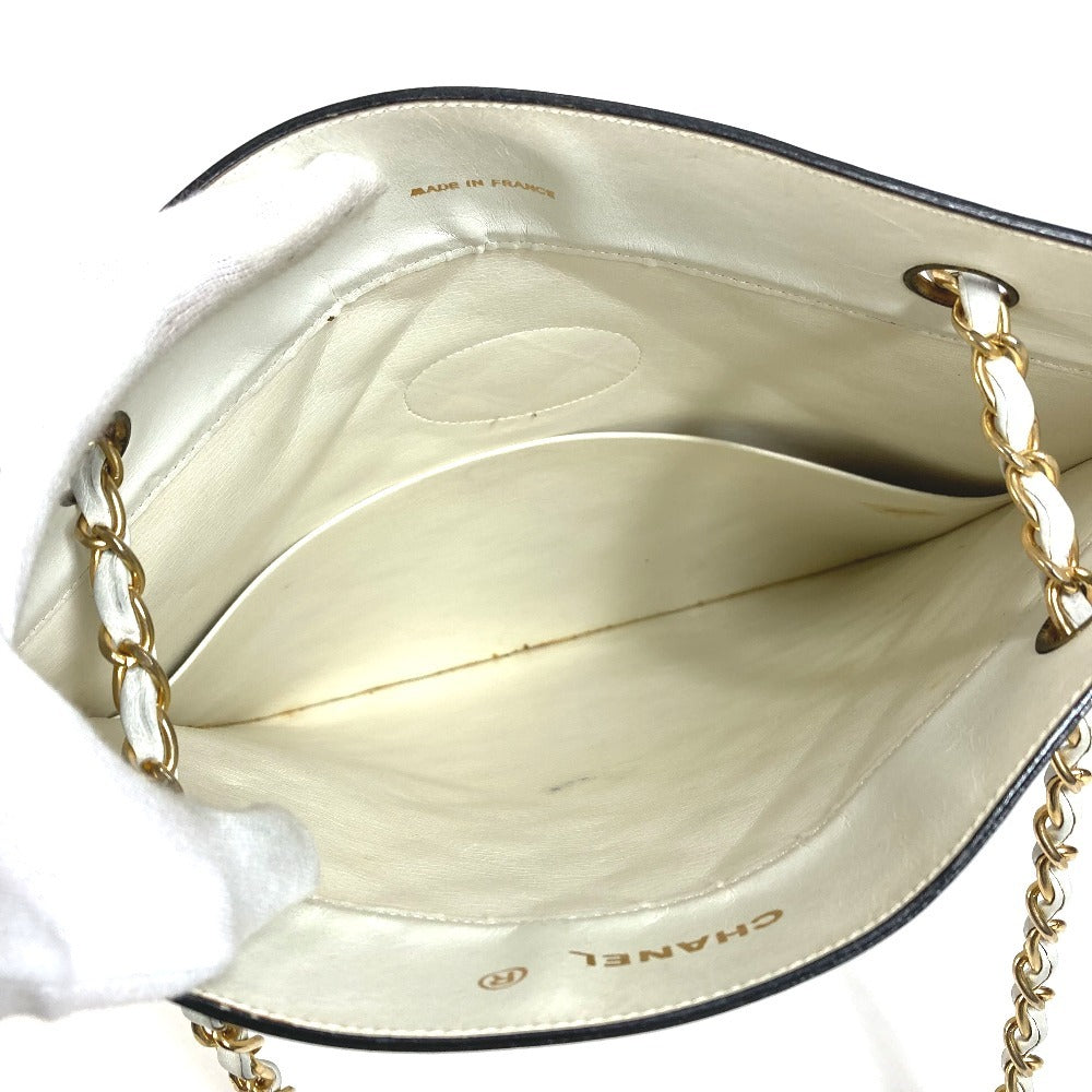 CHANEL Vintage CC Coco Mark Logo Flat Quilted Matelasse Bag Shoulder Bag W Chain Tote Bag Vertical Shoulder Bag Leather Unisex White