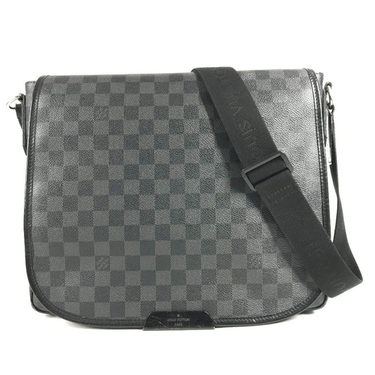 LOUIS VUITTON N58033 ダミエグラフィット ダニエルGM ダニエル GM カバン 斜め掛け メッセンジャーバッグ ショルダーバッグ ダミエグラフィットキャンバス ユニセックス ブラック