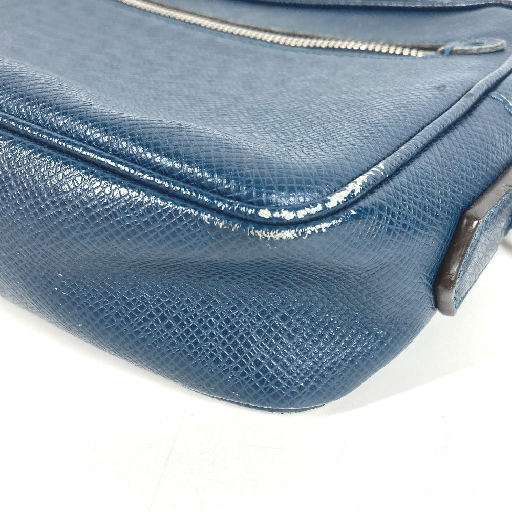 LOUIS VUITTON M33410 Taiga Pochette Kasai Pochette Kasai Bag Pouch Clutch Bag with Strap Cluch Bag Taiga Leather Océan Navy Used